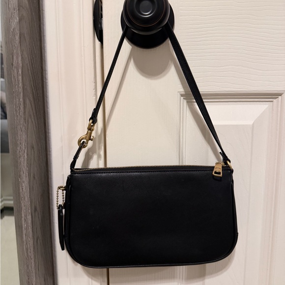 coach black plaza 22 shoulder bag - Picture 4 of 6